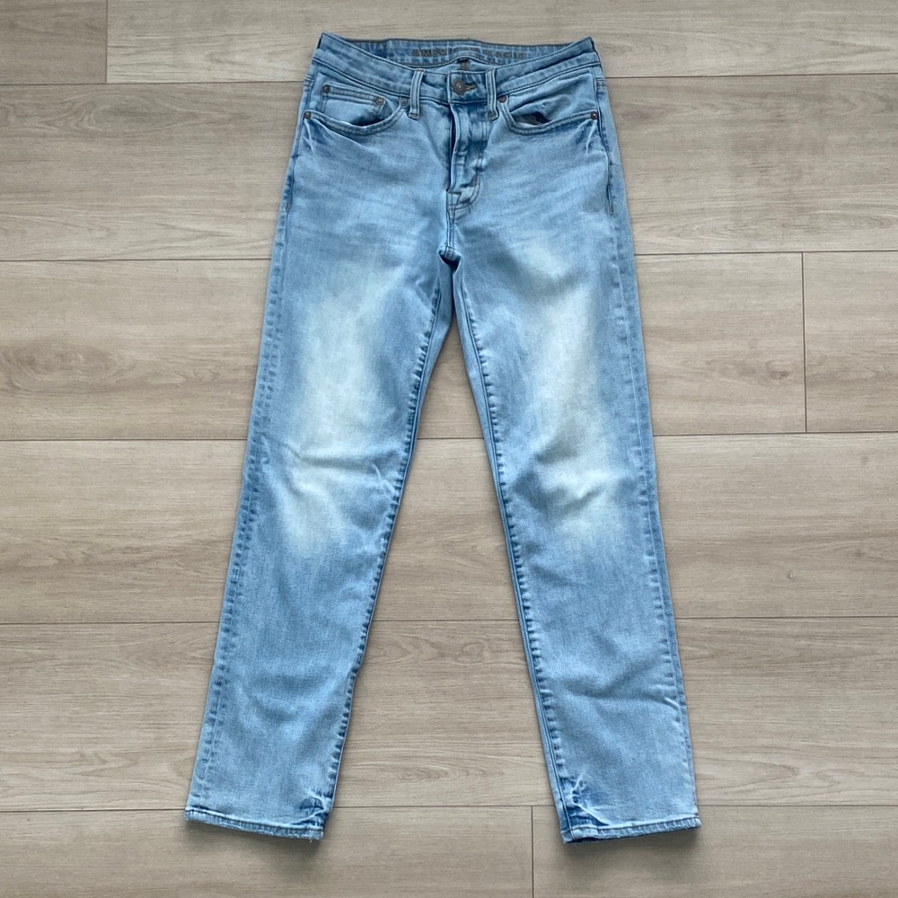 American Eagle Outfitters Light Blue Flex Jeans